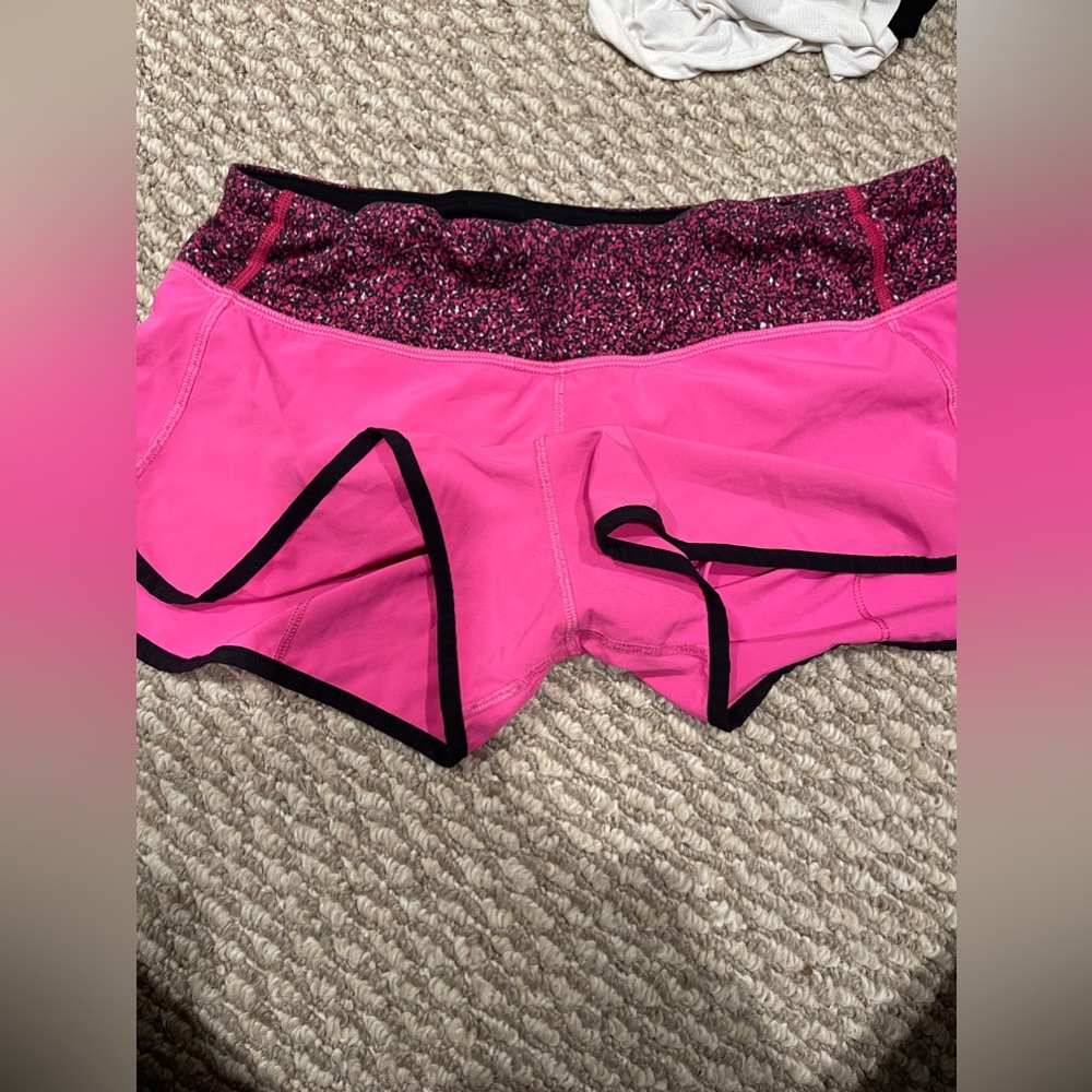 Lululemon size 6 shorts
